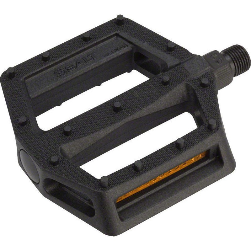 Junior Platform Pedals Body: Nylon Spindle: Cr-Mo 9/16 Black Black