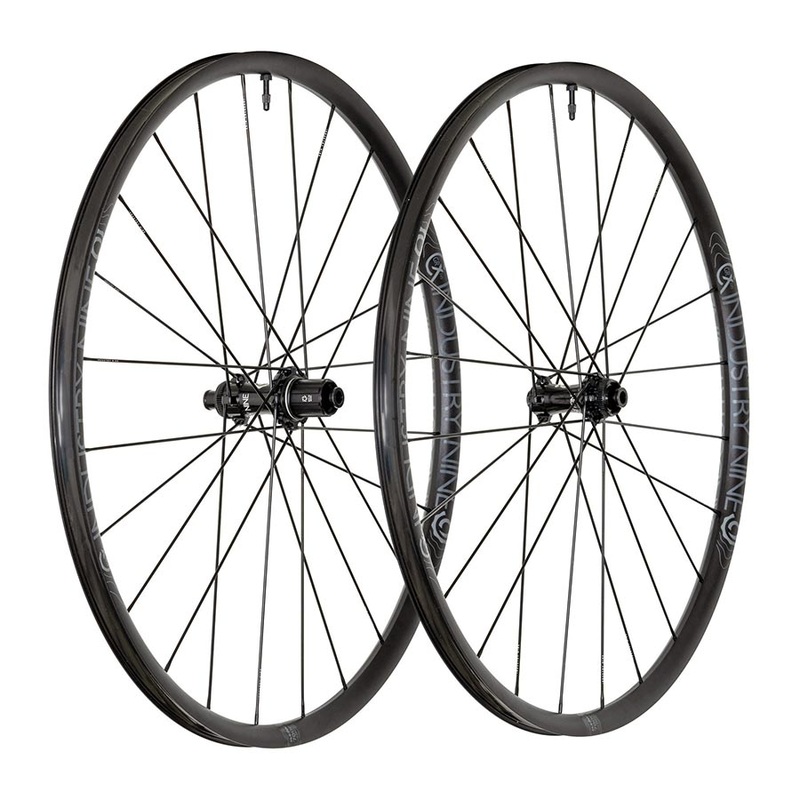 Solix G GRCX Wheel Front and Rear 700C / 622 Holes: F: 24 R: 24 F: 12mm R: 12mm F: 100 R: 142 Disc Center Lock SRAM XD-R Set