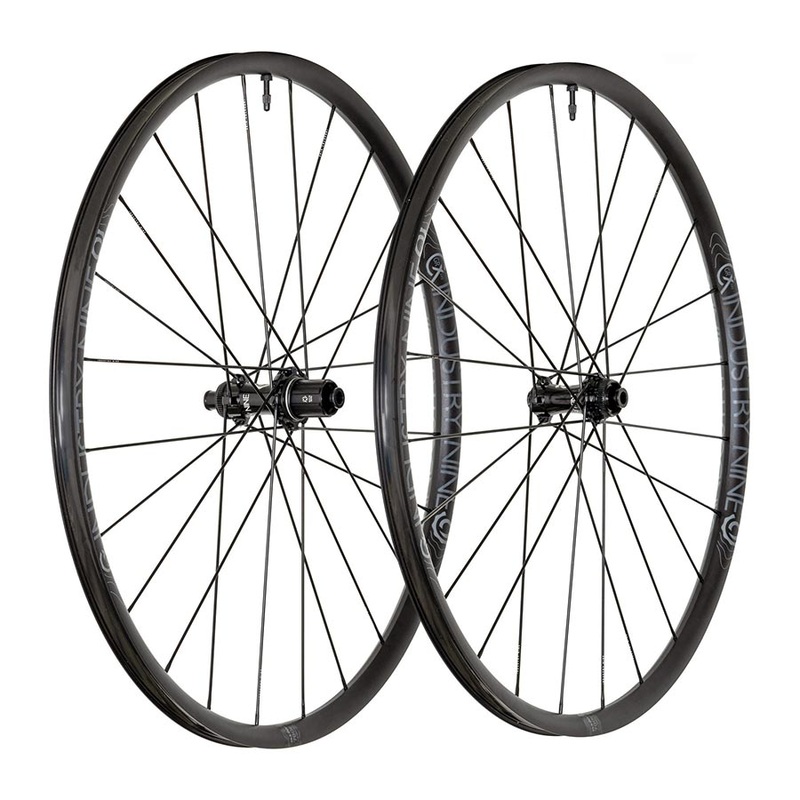 Solix G GRCX Wheel Front and Rear 700C / 622 Holes: F: 24 R: 24 F: 12mm R: 12mm F: 100 R: 142 Disc Center Lock Shimano Road 11 Set