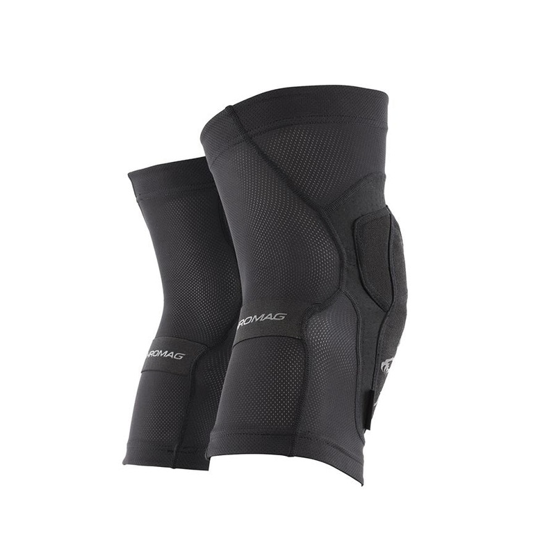 Rift Knee Pad Small Black