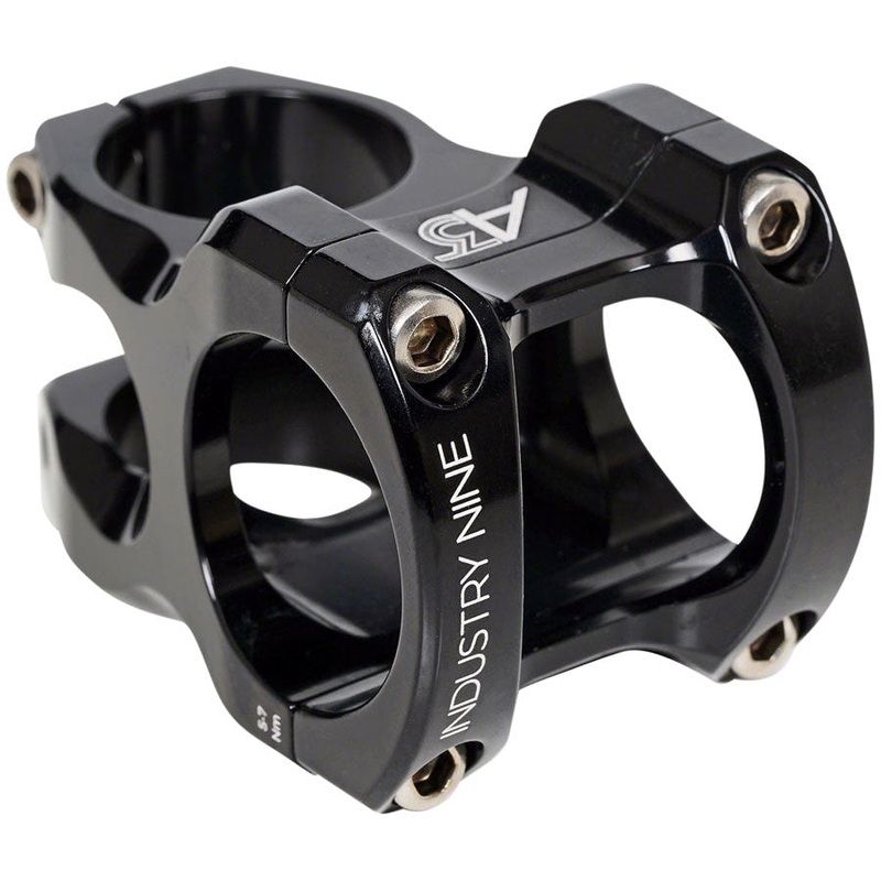 A318 Bike Stem – 31.8mm Clamp, +/-4.4, 1 1/8″, Aluminum, Black 31.8mm 4 Degrees 30mm