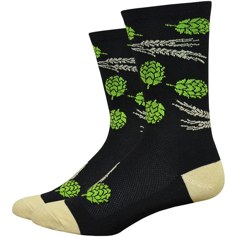 Aireator Hops and Barley Bike Socks – Black Black Small