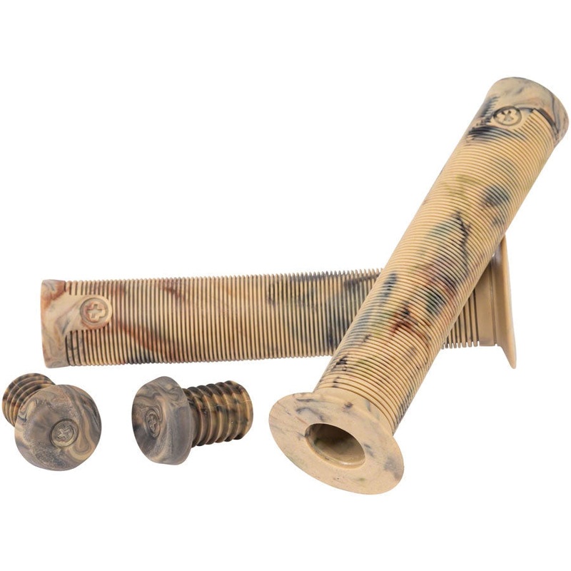 Plus XL Grips – w/Flange Camo Multi