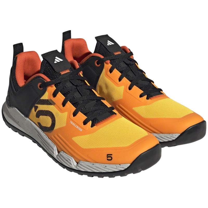 Trailcross XT Flat Shoes – Mens Solar Gold/Core BLK/Impact Orange 12