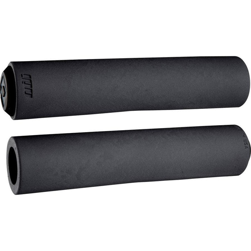 F-1 Float Grips – Black Black