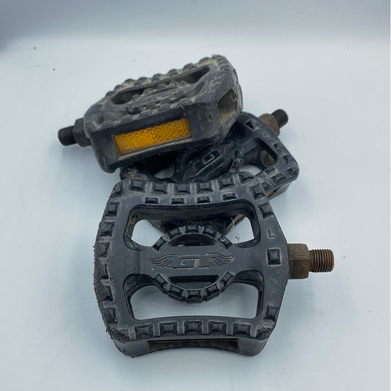 Used Mid School GT 1/2 Pedals (Pair)