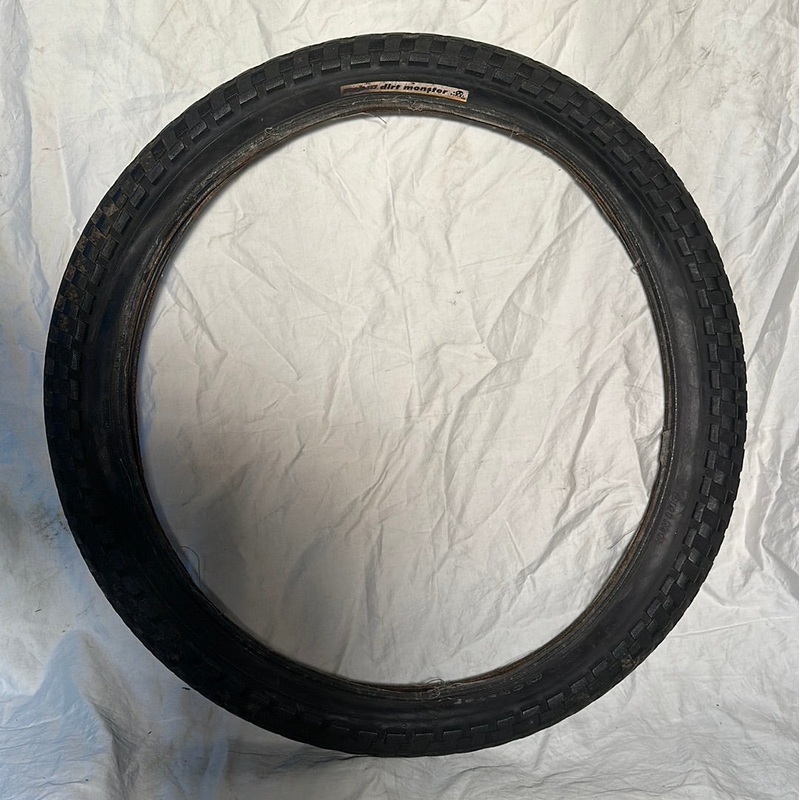 Used Primo Dirt Monster 90s/2000s 20 x 2.20