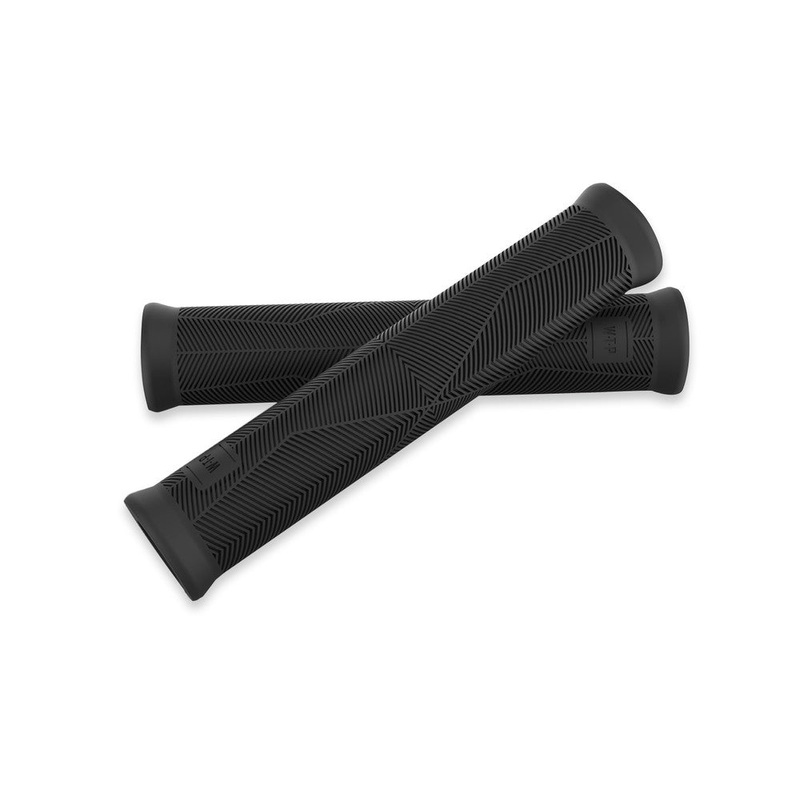 WETHEPEOPLE REMOTE GRIP Black