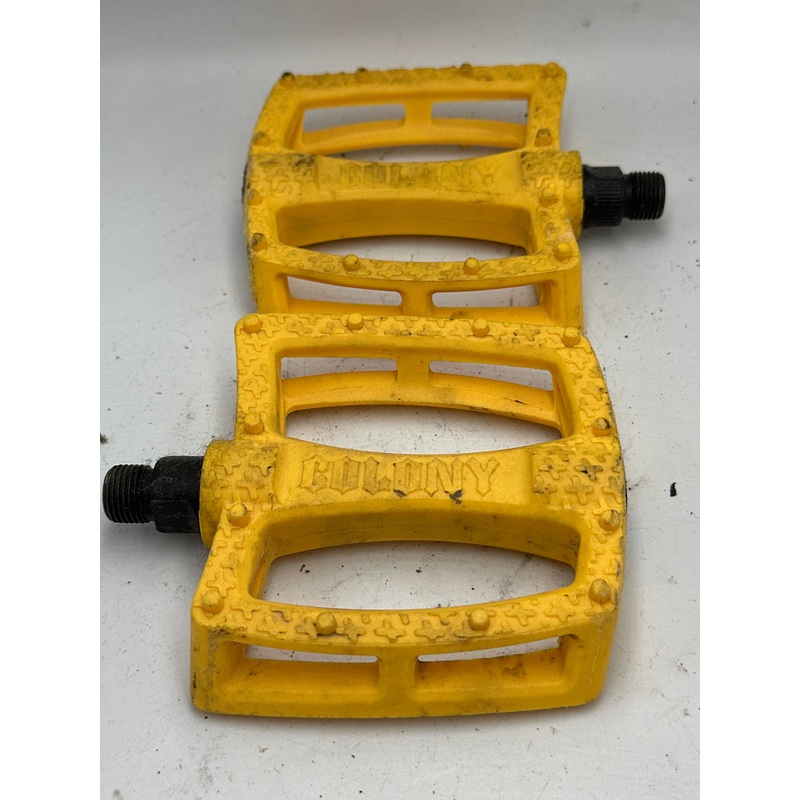 Used Colony Fantastic Pedals 9/16