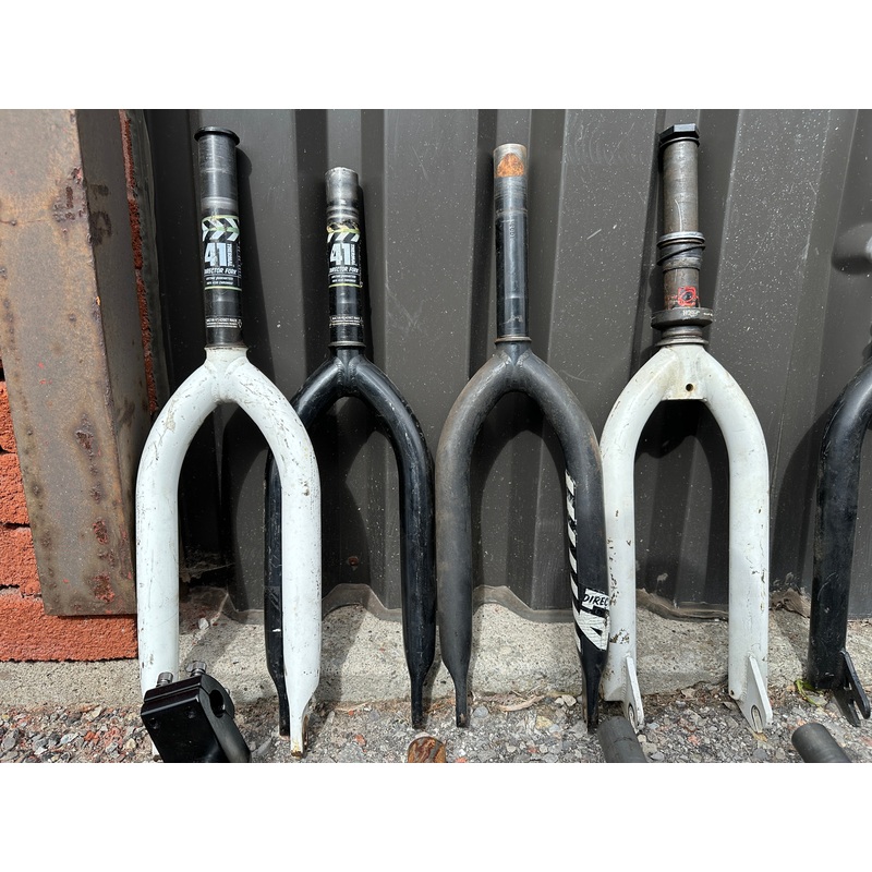 Used Odyssey Race Forks White Race Fork 3/8