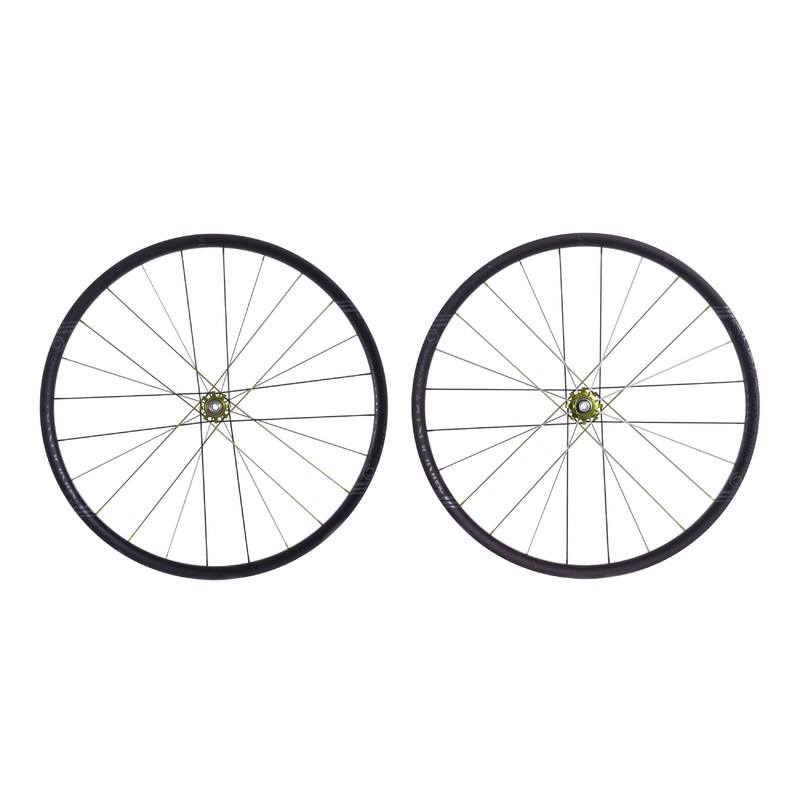 USED Industry Nine AR 25 700C Alloy CL Disc Wheelset 12mm Thru Axle Lime Green XDR / HG