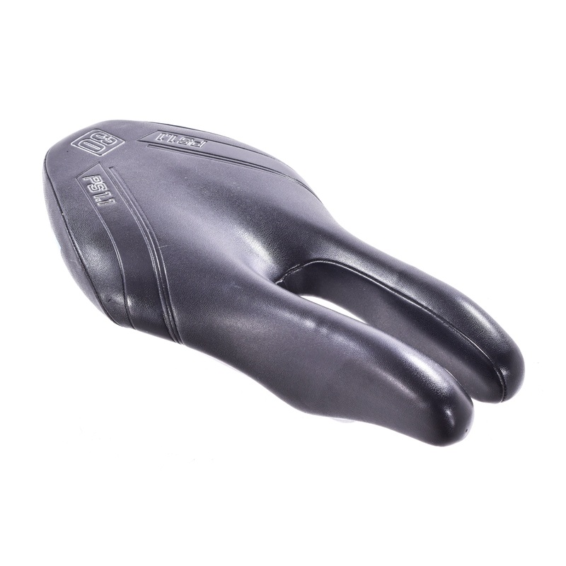 USED ISM PS 1.1 30 Time Trail/Triathlon Saddle Cr-mo Rails Noseless Cutout