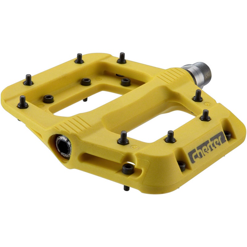 NEW RaceFace Chester Pedals – Platform, Composite, 9/16″, Yellow