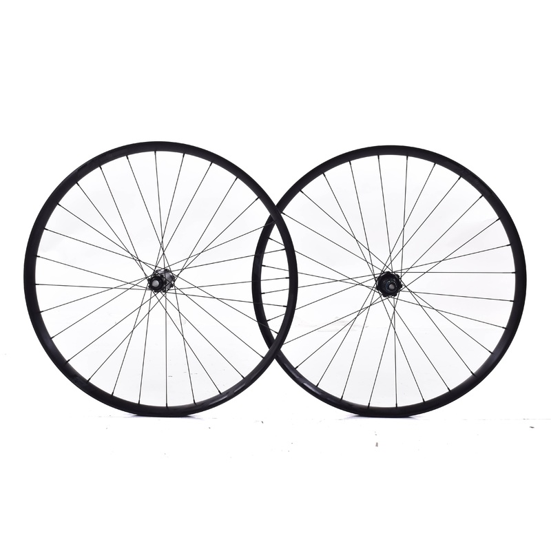 NEW Take Off Syncros Revelstoke 1.5 29″ Boost Wheelset XD Mountain 6-Bolt Disc