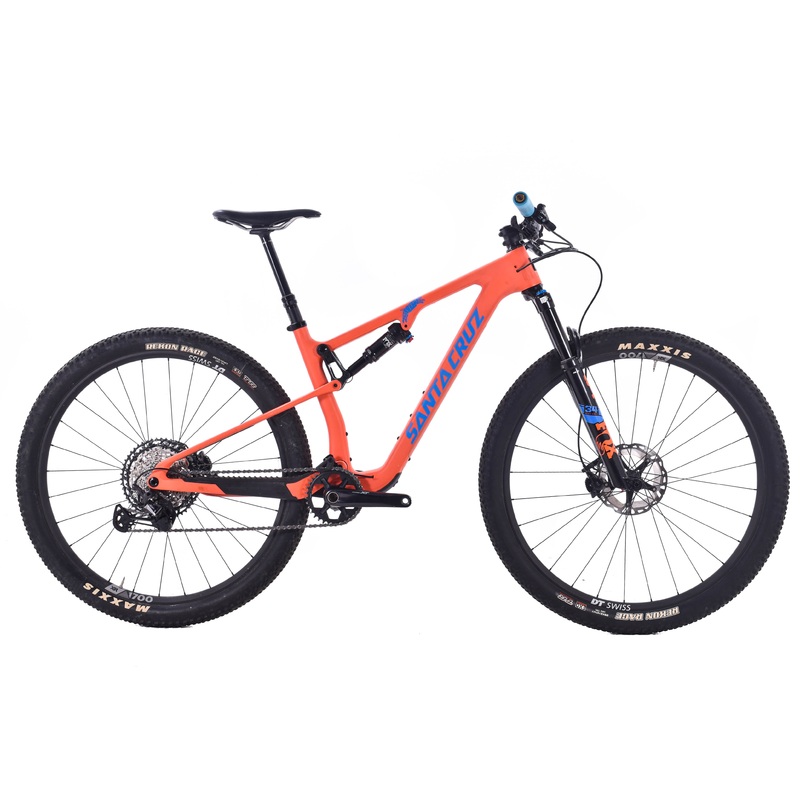 USED 2022 Santa Cruz Blur C TR Carbon Medium Mountain Bike Shimano Deore XT 1×12 speed