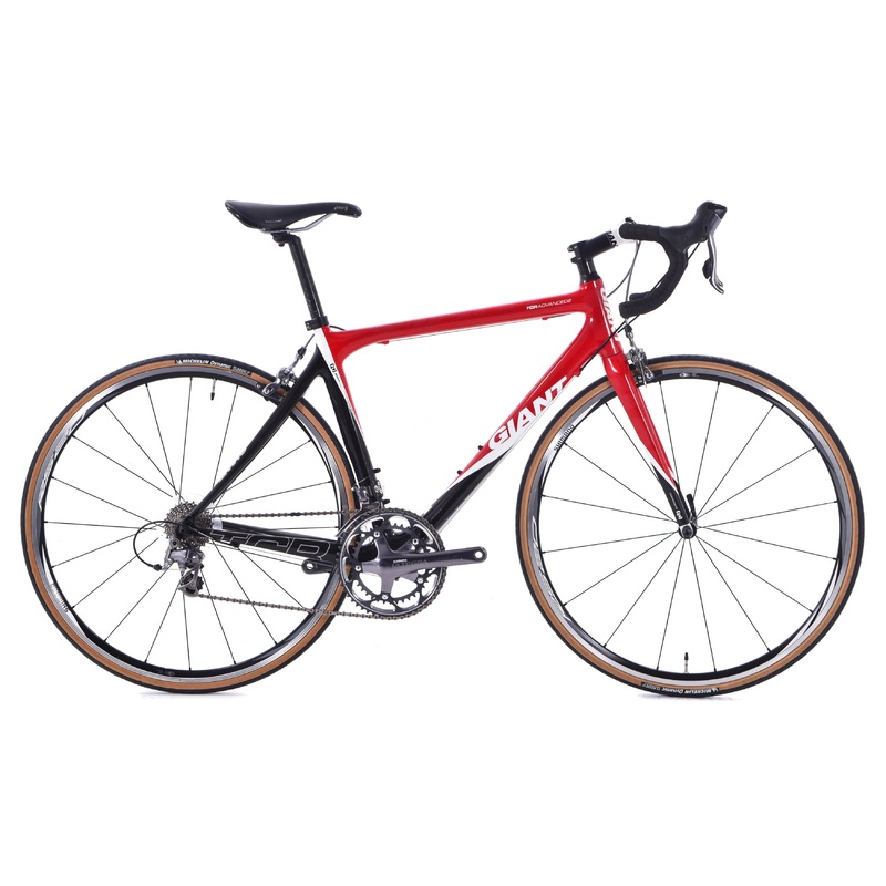 USED Giant TCR Advanced 2 Medium Carbon Rim Brake Road Bike Shimano Ultegra 2×10
