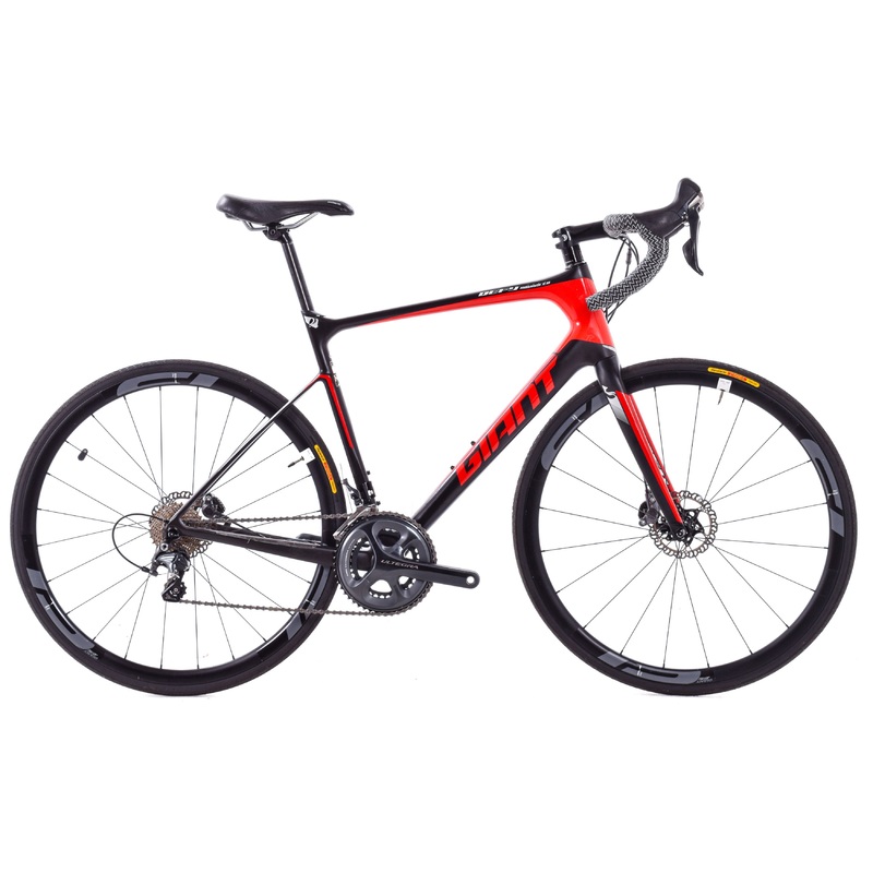 USED 2015 Giant Defy Advanced Pro 1 Disc Carbon Road Bike M/L Shimano Ultegra 2×11 speed Black/Red